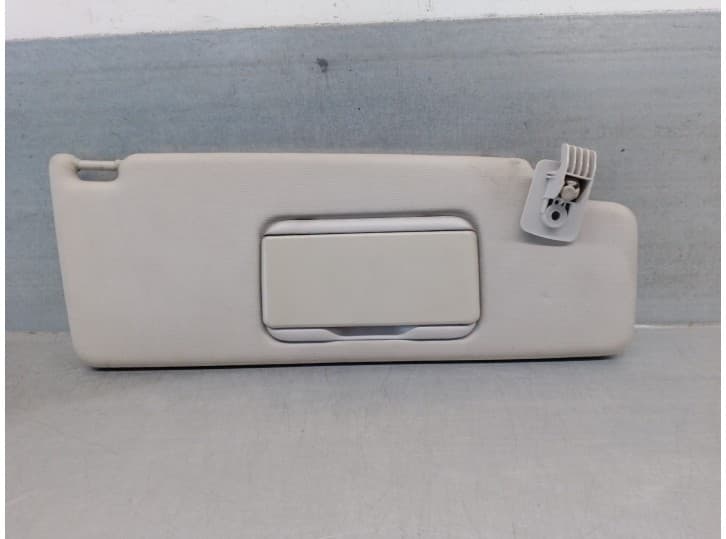 Recambio de parasol derecho para volkswagen polo iii (6n1) 64 1.9 d referencia OEM IAM 1H0857552P