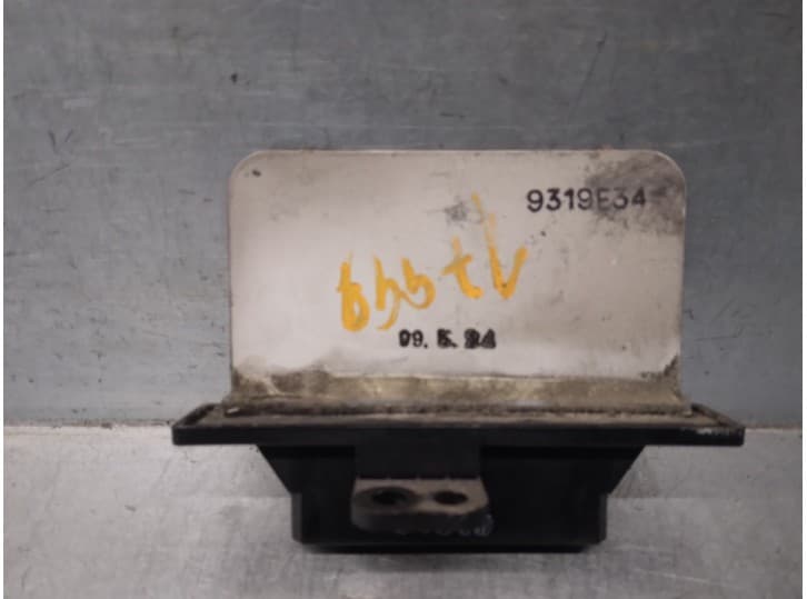 Recambio de resistencia calefaccion para toyota avensis (_t25_) 2.0 d-4d (cdt250_) referencia OEM IAM 9319E34