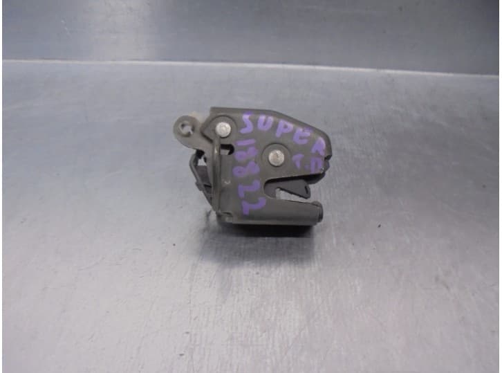 Recambio de cerradura maletero / porton para fiat doblo furgón/monospace (223_) 1.9 jtd referencia OEM IAM 51757818 SUPERIOR DER
