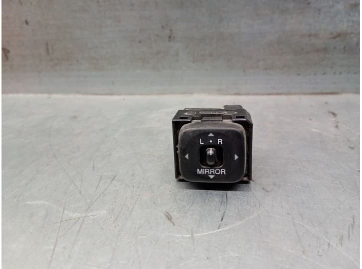 Recambio de mando retrovisor para lexus rx (mcu15) 300 (mcu10_) referencia OEM IAM 8487041040 8487041040