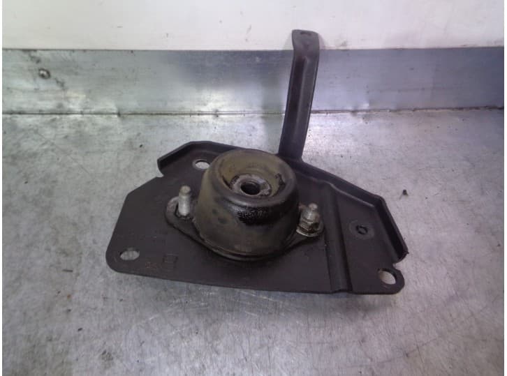 Recambio de soporte motor izquierdo para citroën c4 i sedán 1.6 16v referencia OEM IAM 9658252780 9623049180