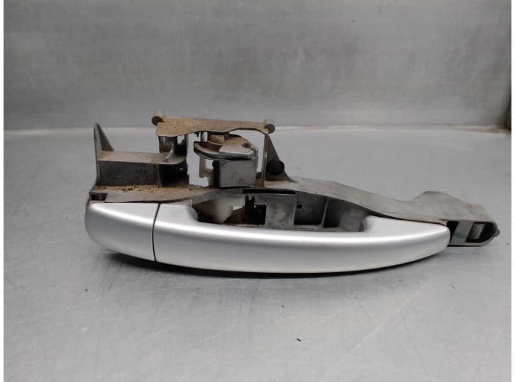 Recambio de maneta exterior trasera derecha para citroën c4 i sedán 1.6 16v referencia OEM IAM 9101NT 4 PUERTAS