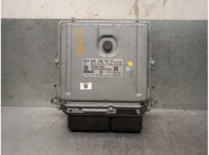 Recambio de centralita motor uce para mercedes-benz clase e t-model (s211) e 280 t cdi (211.220) referencia OEM IAM A6421507377
