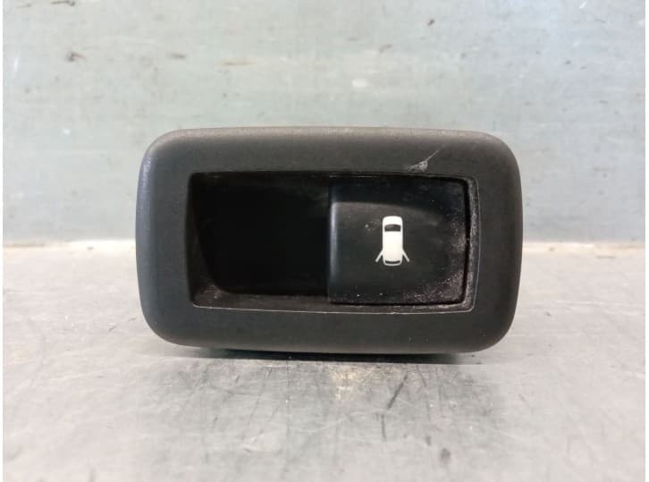 Recambio de interruptor para lancia voyager monospace (404_) 2.8 crd (rt, 53) referencia OEM IAM 68110874AB 68110874AA 10105396
