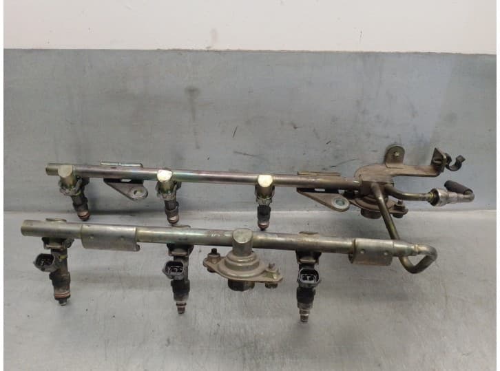 Recambio de rampa inyectora para nissan altima 3.5 referencia OEM IAM 17521CK000 17521CK000