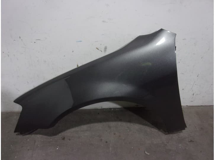 Recambio de aleta delantera izquierda para nissan altima 3.5 referencia OEM IAM 631138J030 GRIS OSCURO
