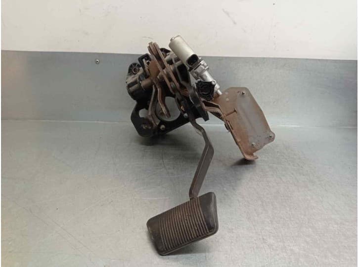 Recambio de pedal freno para chrysler grand voyager v (rt) 2.8 crd referencia OEM IAM 04721923AC