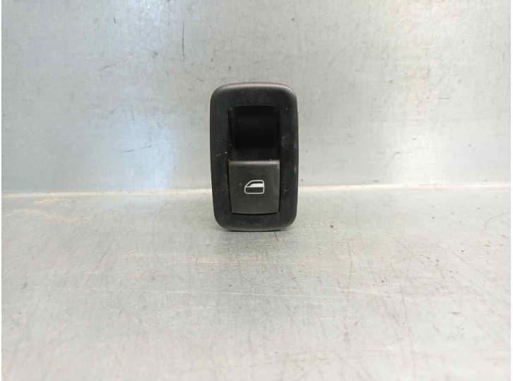 Recambio de mando elevalunas trasero derecho para chrysler grand voyager v (rt) 2.8 crd referencia OEM IAM 04602539AB