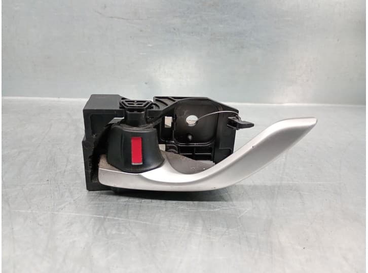 Recambio de maneta interior delantera izquierda para mazda 3 sedán (bm_, bn_) 2.2 d referencia OEM IAM BHN959330B BHN959330B