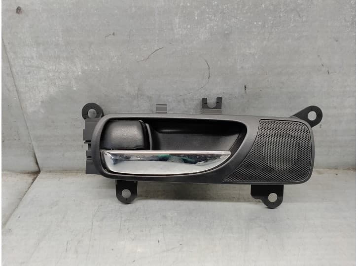Recambio de maneta interior trasera izquierda para lexus is ii (_e2_) 220d (ale20) referencia OEM IAM 6774053010 4 PUERTAS