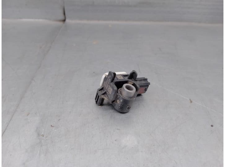 Recambio de sensor impacto para nissan 370z coupé (z34) 3.7 referencia OEM IAM 988301EA0A