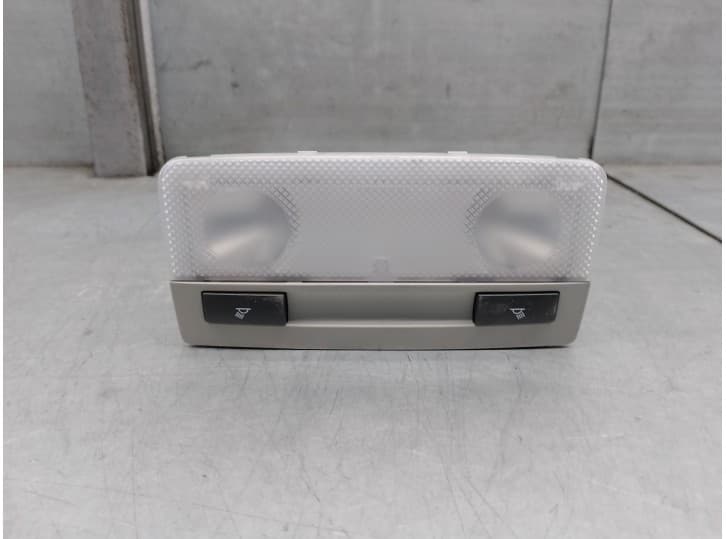 Recambio de luz interior para opel astra k sports tourer (b16) 1.6 cdti (35) referencia OEM IAM 13360606