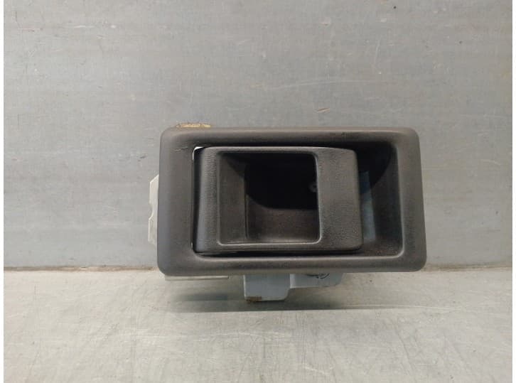 Recambio de maneta interior delantera izquierda para land rover freelander i soft top (l314) 2.0 td4 4x4 referencia OEM IAM FVC1