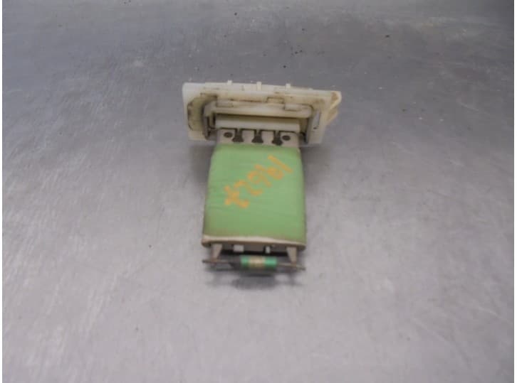 Recambio de resistencia calefaccion para volkswagen caddy iii monospace (2kb, 2kj, 2cb, 2cj) 1.9 tdi referencia OEM IAM 1K095926