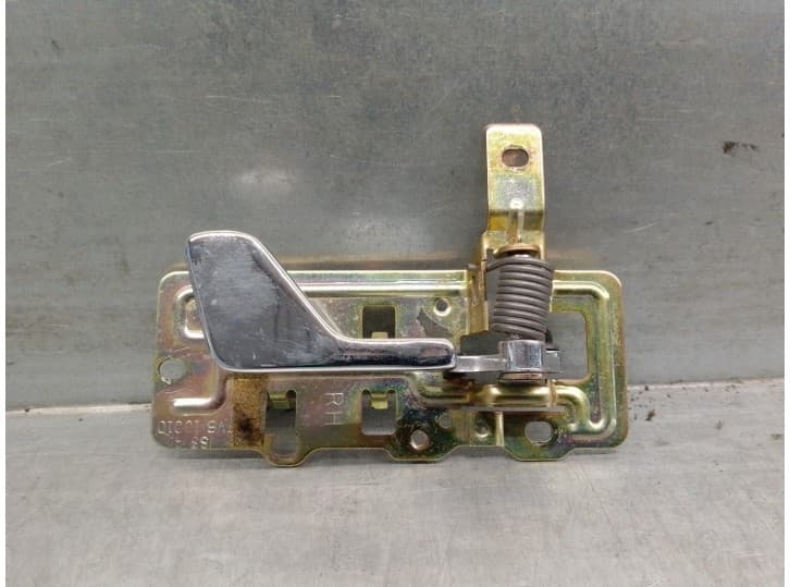 Recambio de maneta interior delantera derecha para rover 800 (xs) 820 i/si (rs) referencia OEM IAM FVB10010 4 PUERTAS