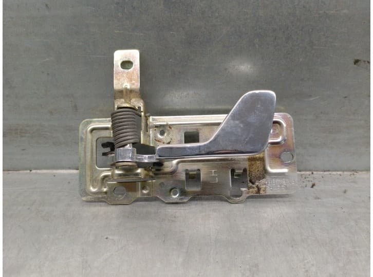Recambio de maneta interior delantera izquierda para rover 800 (xs) 820 i/si (rs) referencia OEM IAM FVB10011 4 PUERTAS