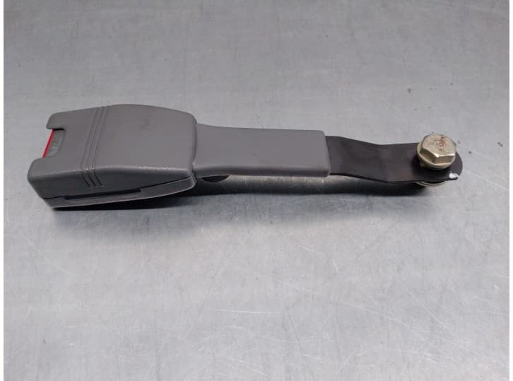 Recambio de enganche cinturon delantero izquierdo para rover 800 (xs) 820 i/si (rs) referencia OEM IAM EVB10139 DELANTERO IZQUIE