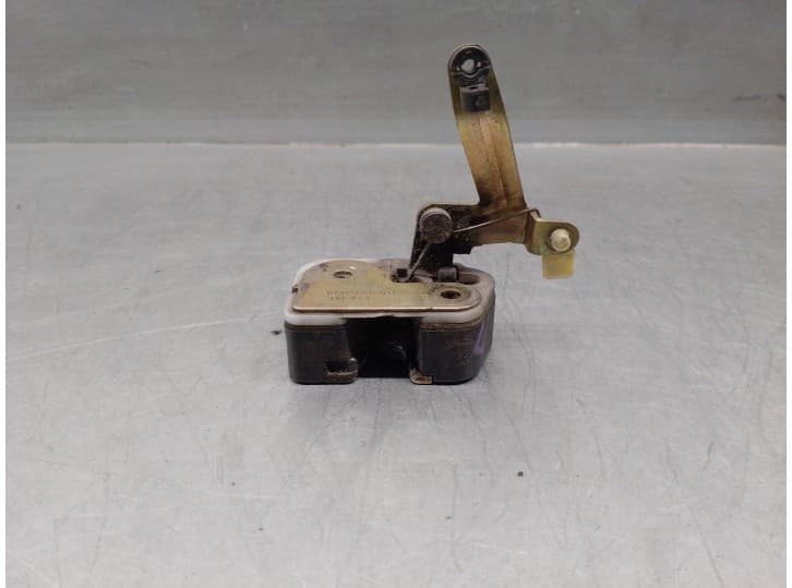 Recambio de cerradura puerta trasera derecha para opel movano a furgoneta (x70) 2.5 dti (fd) referencia OEM IAM 351343 DE CORRED