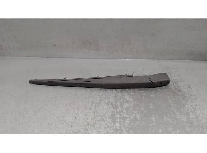 Recambio de brazo limpia trasero para opel antara a (l07) 2.0 cdti referencia OEM IAM 96661301