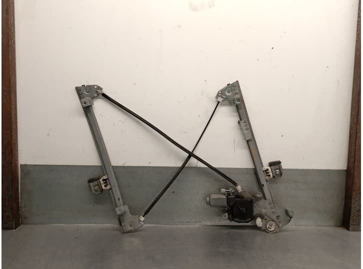 Recambio de elevalunas delantero izquierdo para rover 75 (rj) 2.0 cdti referencia OEM IAM 400683T3 ARVIN MERITOR
