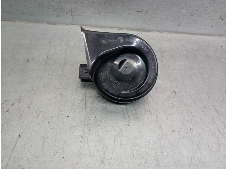 Recambio de claxon para audi a7 sportback (4ga, 4gf) rs7 performance quattro referencia OEM IAM 4G0951221 4G0951221