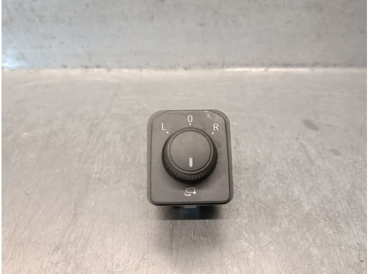 Recambio de mando retrovisor para seat arona (kj7, kjp) 1.0 tgi referencia OEM IAM 6F0959565 6F0959565