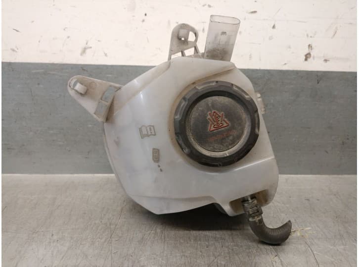 Recambio de deposito expansion para seat arona (kj7, kjp) 1.0 tgi referencia OEM IAM 2Q0121407B 2Q0121407B