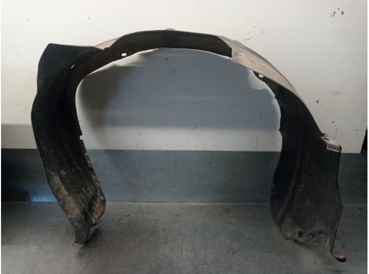 Recambio de paso de rueda delantero izquierdo para mazda xedos 6 (ca) 1.6 16v referencia OEM IAM C00156141C C00156141C