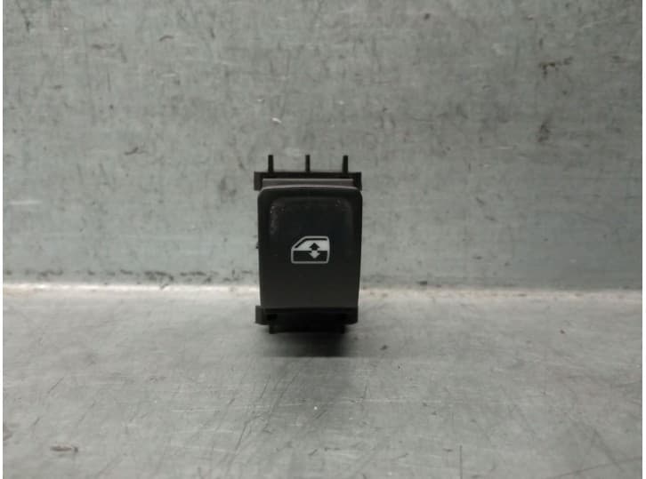 Recambio de mando elevalunas trasero derecho para seat leon sportstourer (kl8, kld) 1.5 etsi referencia OEM IAM 5G0959855M 5G095