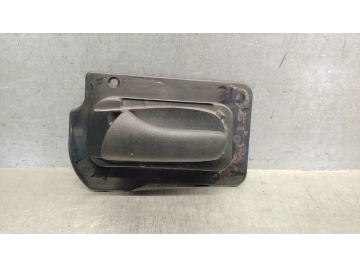 Recambio de maneta interior delantera izquierda para opel vectra b (j96) 1.8 i 16v (f19) referencia OEM IAM 90506459LH 136679 GM