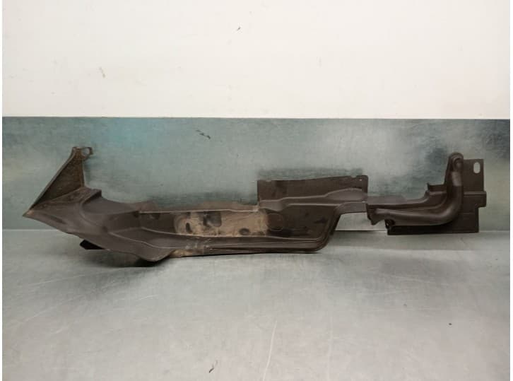 Recambio de moldura para audi a5 (f53, f5p) 2.0 tfsi quattro referencia OEM IAM 8W6821169C 8W6821169C