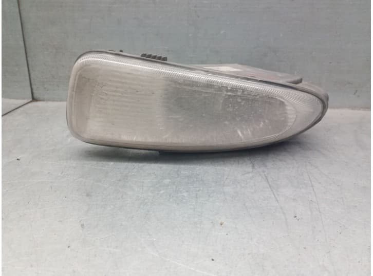 Recambio de faro antiniebla izquierdo para chrysler voyager (rg) crd cat referencia OEM IAM 04857239AB 04857239AB