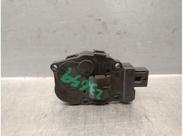 Recambio de motor apertura trampillas climatizador para jaguar f-pace (x761) 2.0 td4 awd referencia OEM IAM EFB497B MF113930138