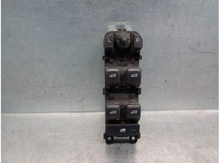 Recambio de mando elevalunas delantero izquierdo para land rover range rover sport i (l320) 3.0 d 4x4 referencia OEM IAM LR01388