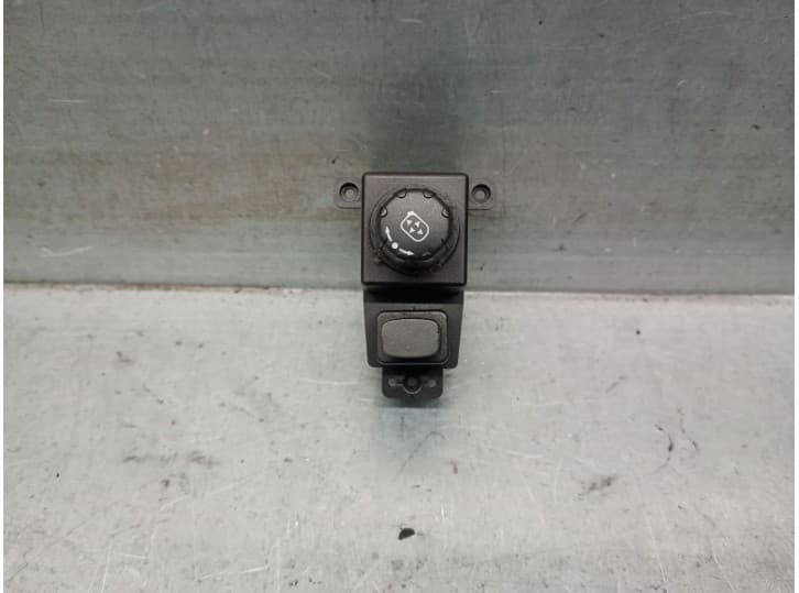 Recambio de mando retrovisor para ssangyong korando (ck) 2.0 e-xdi referencia OEM IAM 8550134000HDV 8550134000HDV