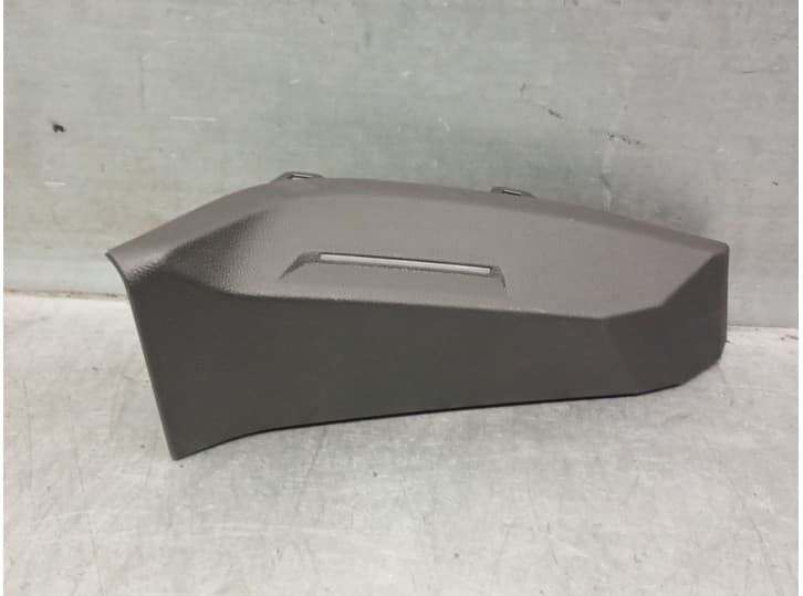 Recambio de embellecedor para renault 5 e-tech electric p01 /rbe / a1bea1a50000 referencia OEM IAM 685224889R