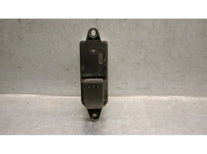 Recambio de mando elevalunas delantero derecho para mazda cx-7 (er) 2.2 mzr-cd awd (er10a) referencia OEM IAM EH6266370