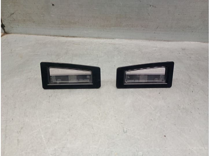 Recambio de piloto matricula para mazda cx-3 (dk) 2.0 skyactiv-g (dk5w, dk6w) referencia OEM IAM B45A51270 B45A51270
