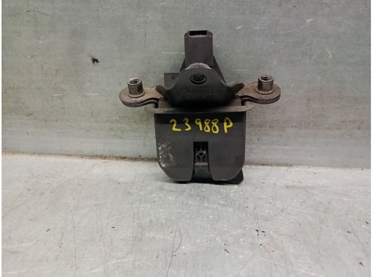Recambio de cerradura maletero / porton para skoda octavia ii (1z3) 2.0 tdi 16v referencia OEM IAM 1Z5827501C 1Z5827501D