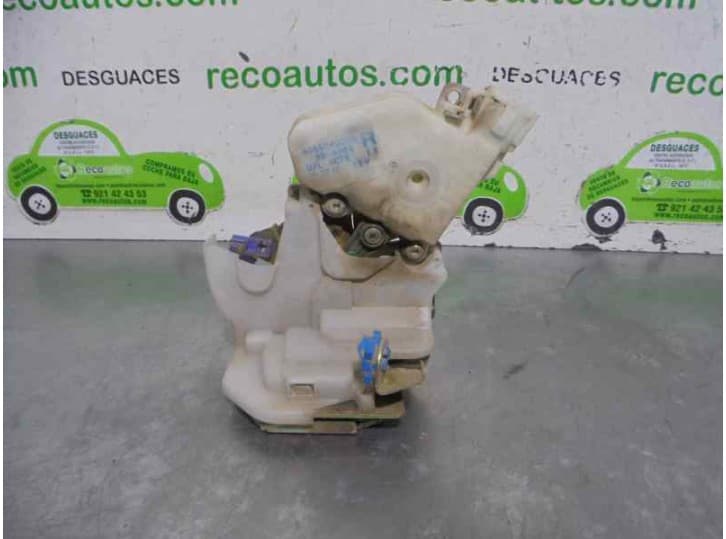 Recambio de cerradura puerta trasera derecha para nissan x-trail i (t30) 2.2 dci referencia OEM IAM 805524U300 2 PINES 5 PUERTAS