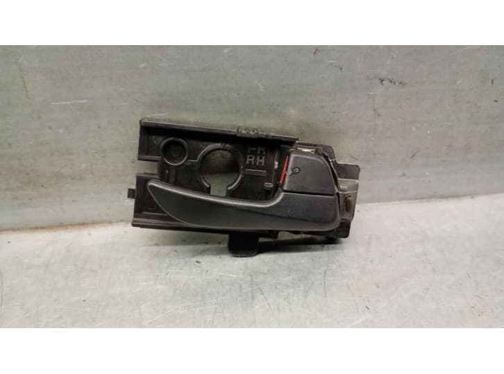 Recambio de maneta interior delantera derecha para hyundai i10 ii (ba, ia) 1.0 referencia OEM IAM 82620B4000PYN 82620B4000PYN