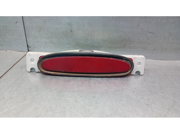 Recambio de luz central de freno para kia shuma i (fb) 1.5 i 16v referencia OEM IAM OK2B151580