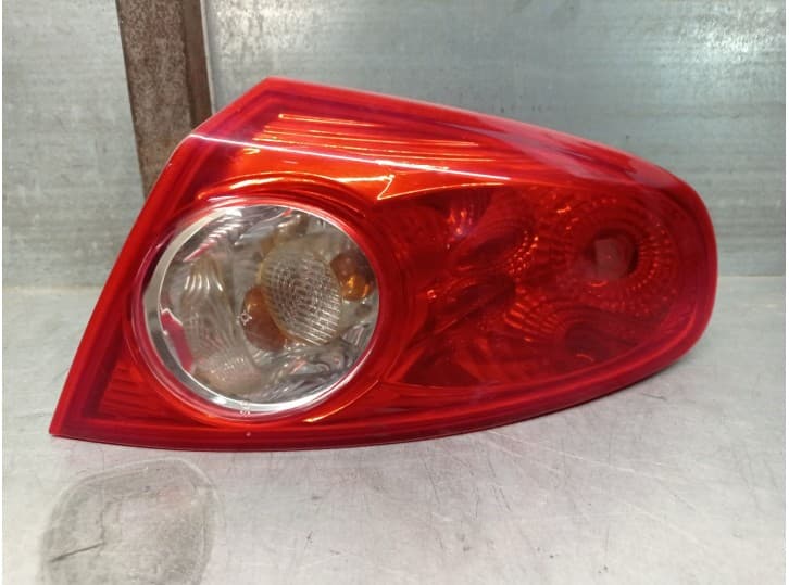 Recambio de piloto trasero derecho para daewoo lacetti hatchback (klan) 1.6 referencia OEM IAM 96387725 96387725