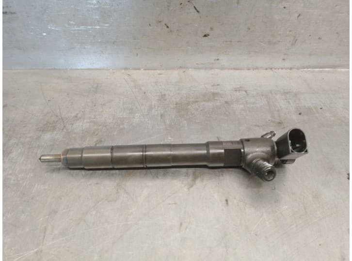 Recambio de inyector para seat ibiza iv sc (6j1, 6j5) 1.4 tdi referencia OEM IAM 28565335 04B130277J 28565335