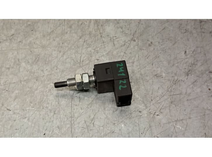 Recambio de interruptor para hyundai veloster (fs) 1.6 gdi referencia OEM IAM 938403K000 938403K000