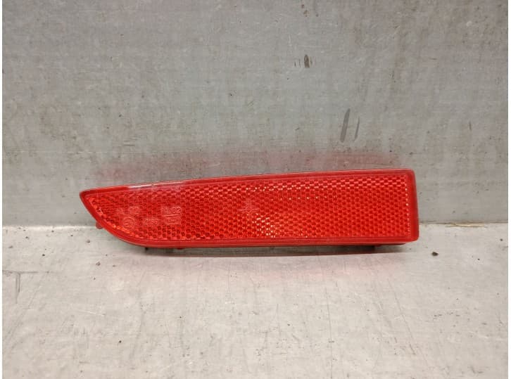 Recambio de piloto trasero izquierdo paragolpes para fiat punto (188_) 1.9 jtd referencia OEM IAM 51718121SX 46834771