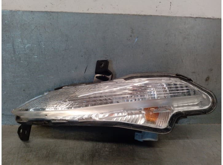 Recambio de piloto delantero izquierdo para peugeot 308 sw ii (lc_, lj_, lr_, lx_, l4_) 1.6 bluehdi 120 referencia OEM IAM 96780
