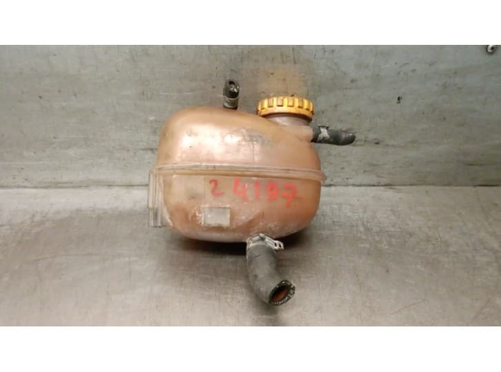 Recambio de deposito expansion para opel combo furgoneta/monovolumen 1.3 cdti 16v referencia OEM IAM 09128766 1304233