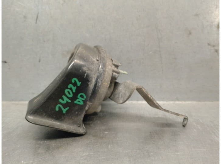 Recambio de claxon para mercedes-benz clase c t-model (s204) c 320 cdi (204.222) referencia OEM IAM A046466