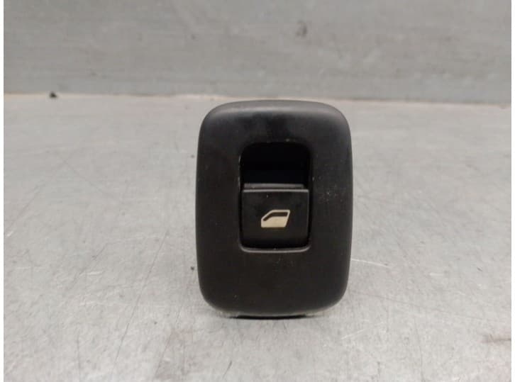 Recambio de mando elevalunas trasero derecho para citroën c5 iii break (rw_) 1.6 hdi 115 referencia OEM IAM 96623726XT 6490C6